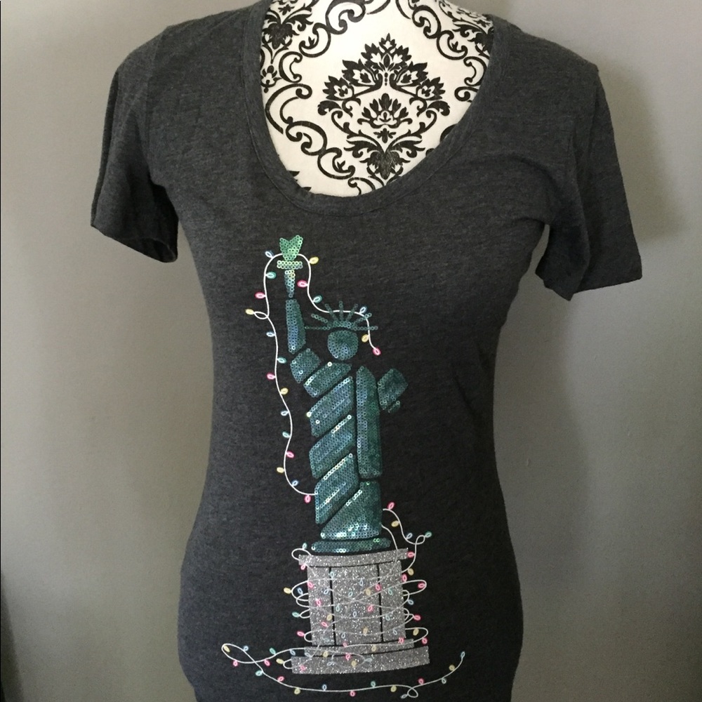 Aeropostale Sequin Statue of Liberty Shirt Small
